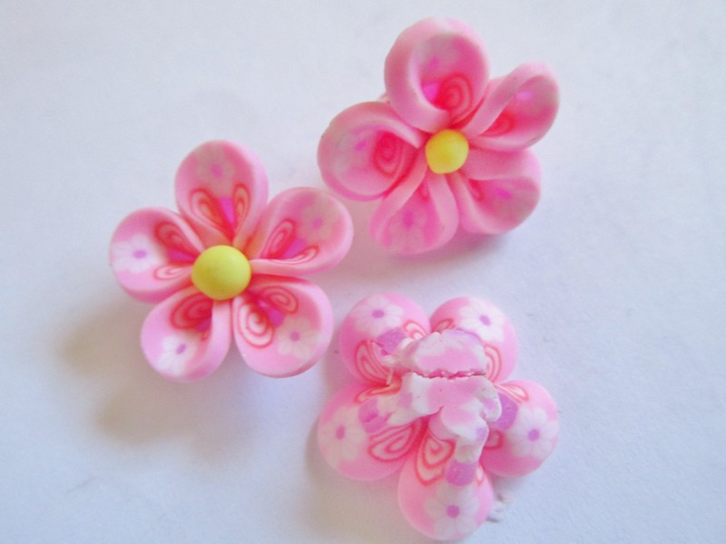 (image for) Pink/White Polymer clay flower (bag of 3) #FL33